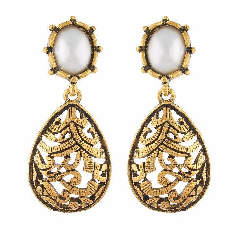 Gold colour Drop shape Pearl Earring