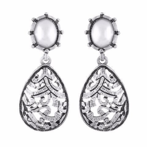 Silver colour Drop shape Pearl Earring