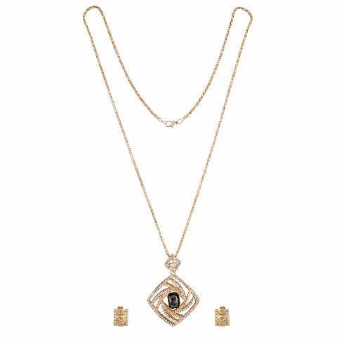 Gold colour Traditional design Pendant Set