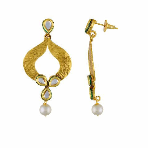 Gold colour Earring